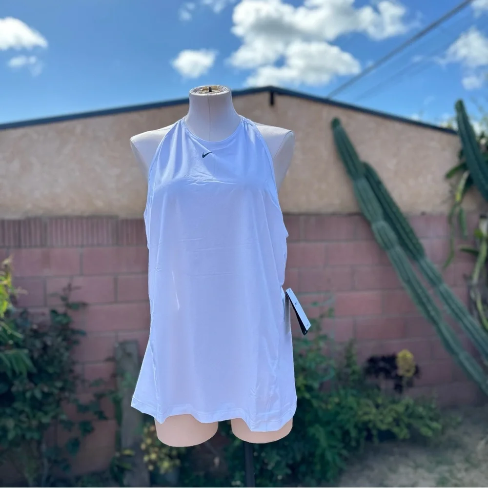 Nike Pro Dr-Fit White Tank Women’s Size XL - Picture 2 of 8